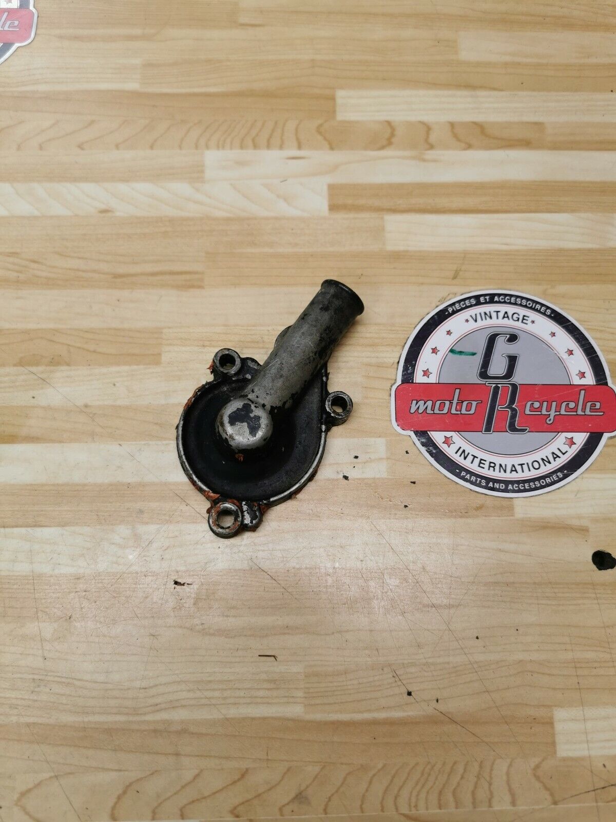 Yamaha YZ125 1986 waterpump water pump cover housing 1987 3