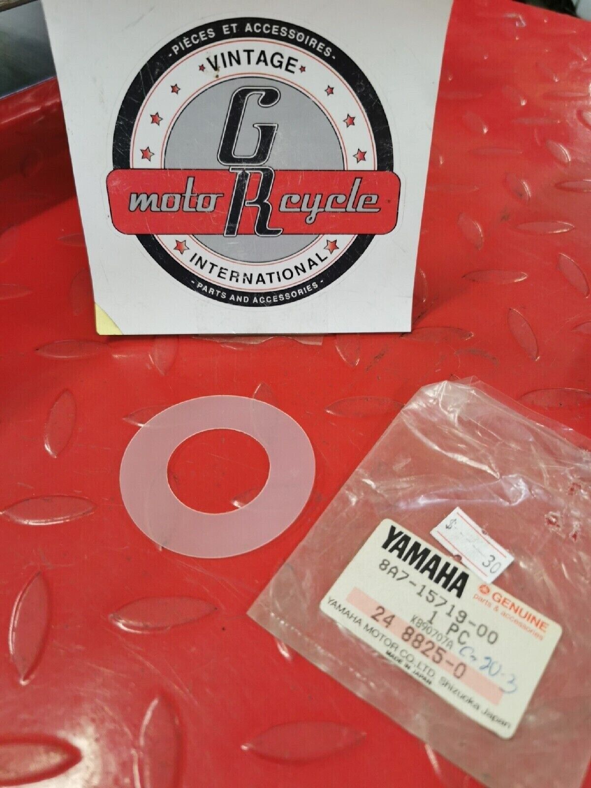 NOS YAMAHA VMX540J 1985 WASHER THRUST 8A7-15719-00-00 Y54