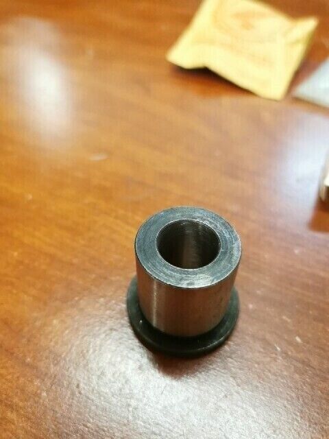 NOS Honda C72 C77 C78 CA72 CA77 CB72 CB77 CL72 CL77 BUSH 14MM 23931-259-010 H86