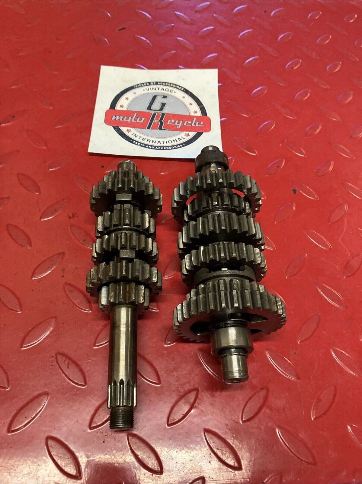 Yamaha YZ125 1983 Transmission mainshaft countershaft gear 1984 1985