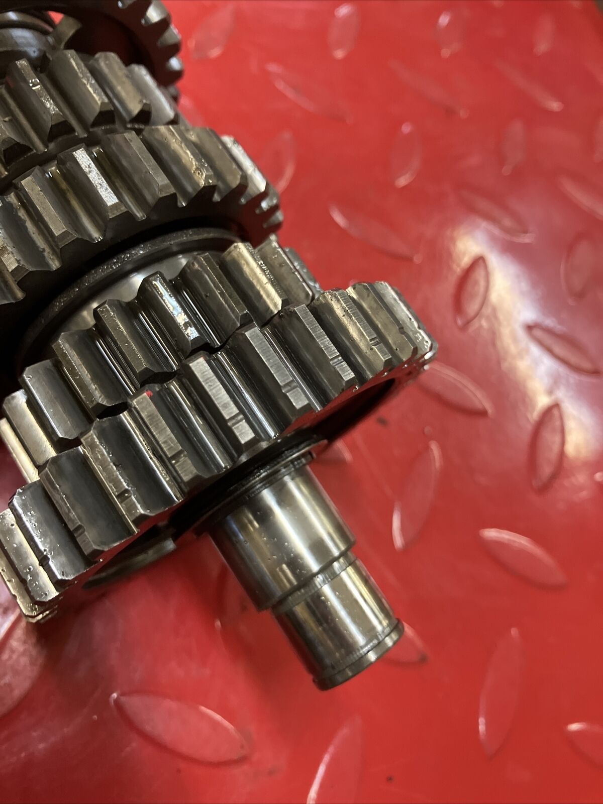 Yamaha YZ400 1977 transmission mainshaft countershaft main counter shaft gear