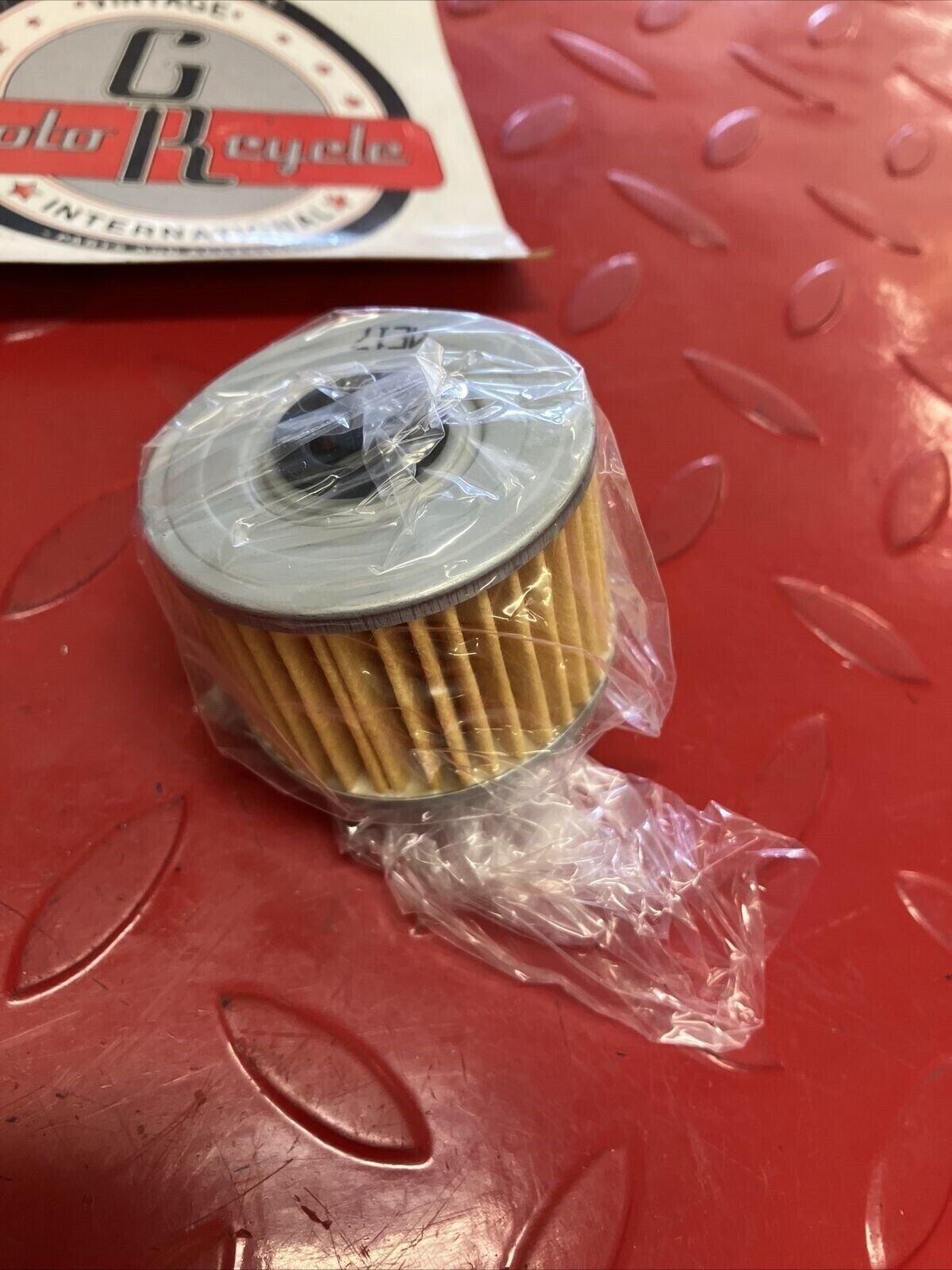 NOS KAWASAKI OIL FILTER 52010-1053 K16