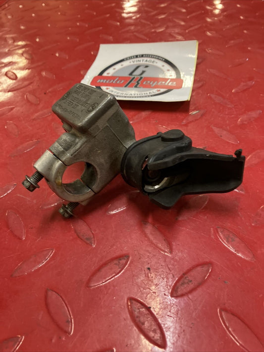 Suzuki RM125 1993 Front brake master cylinder
