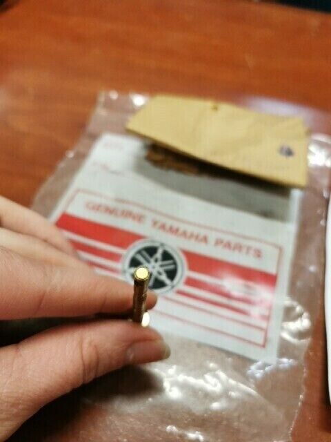 NOS Yamaha 1975 1976 RD125 1974 - 76 RD200 STARTER PLUNGER 396-14371-00-00 Y123