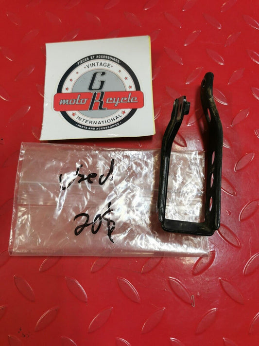 YAMAHA Lower Rear Chain Guard Cover USED 2A6-22318-00-00 Y31