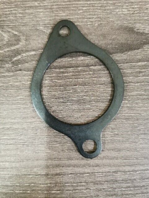 NOS SUZUKI TM250 1973 - 1975 TS250 PLATE COUNTERSHAFT BEARING 24741-30100 S52