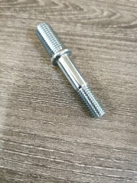 NOS SUZUKI DS185 DS250 PE175 RM100 RM125 TS250 TS400 BOLT STUD 09108-08018 S47