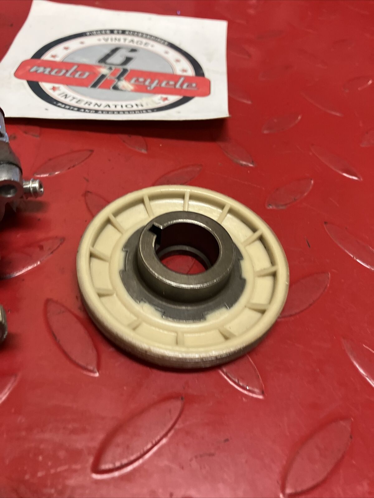 Yamaha U7E 1972 V70 oil pump assy drive gear