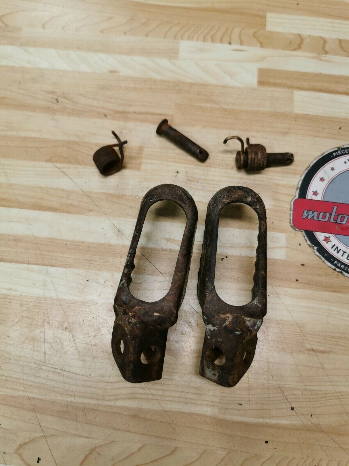 Kawasaki KX80 1990 footpegs footrest foot peg step rest 1989 34028-1266