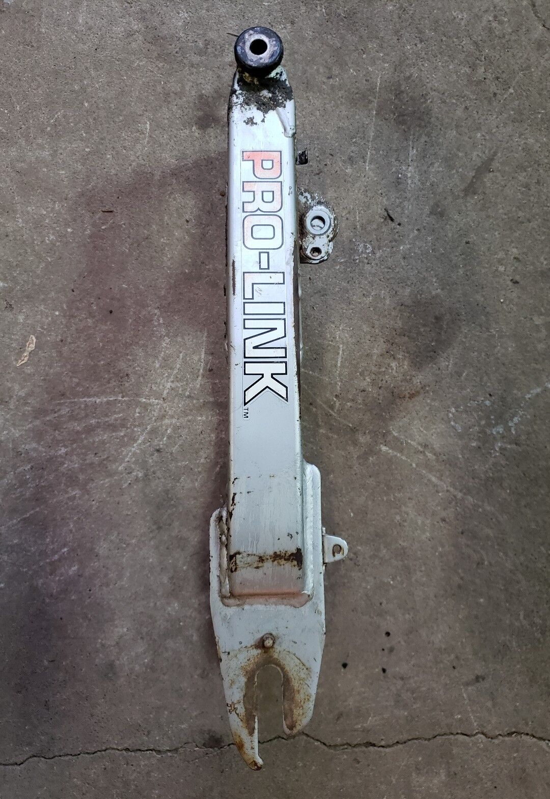 Honda XR200R XR 200R 200 1981 1982 swingarm swing arm 52100-KA2-000