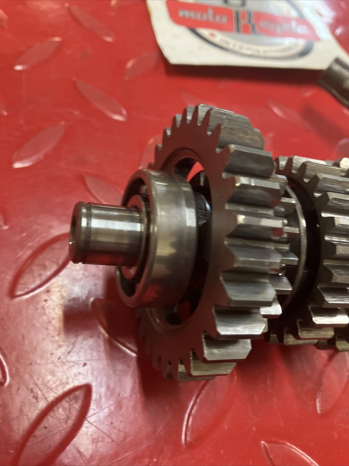 Suzuki RM125 1980 transmission mainshaft countershaft main counter shaft gear