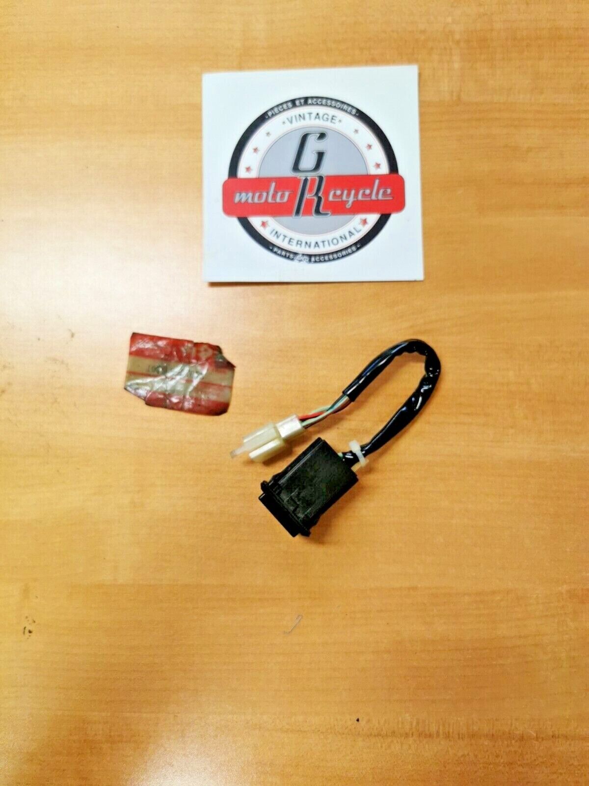 NOS SUZUKI GV1400GD 1986 - 1988 LEVEL  SWITCH ASSY 37970-24A01  S6