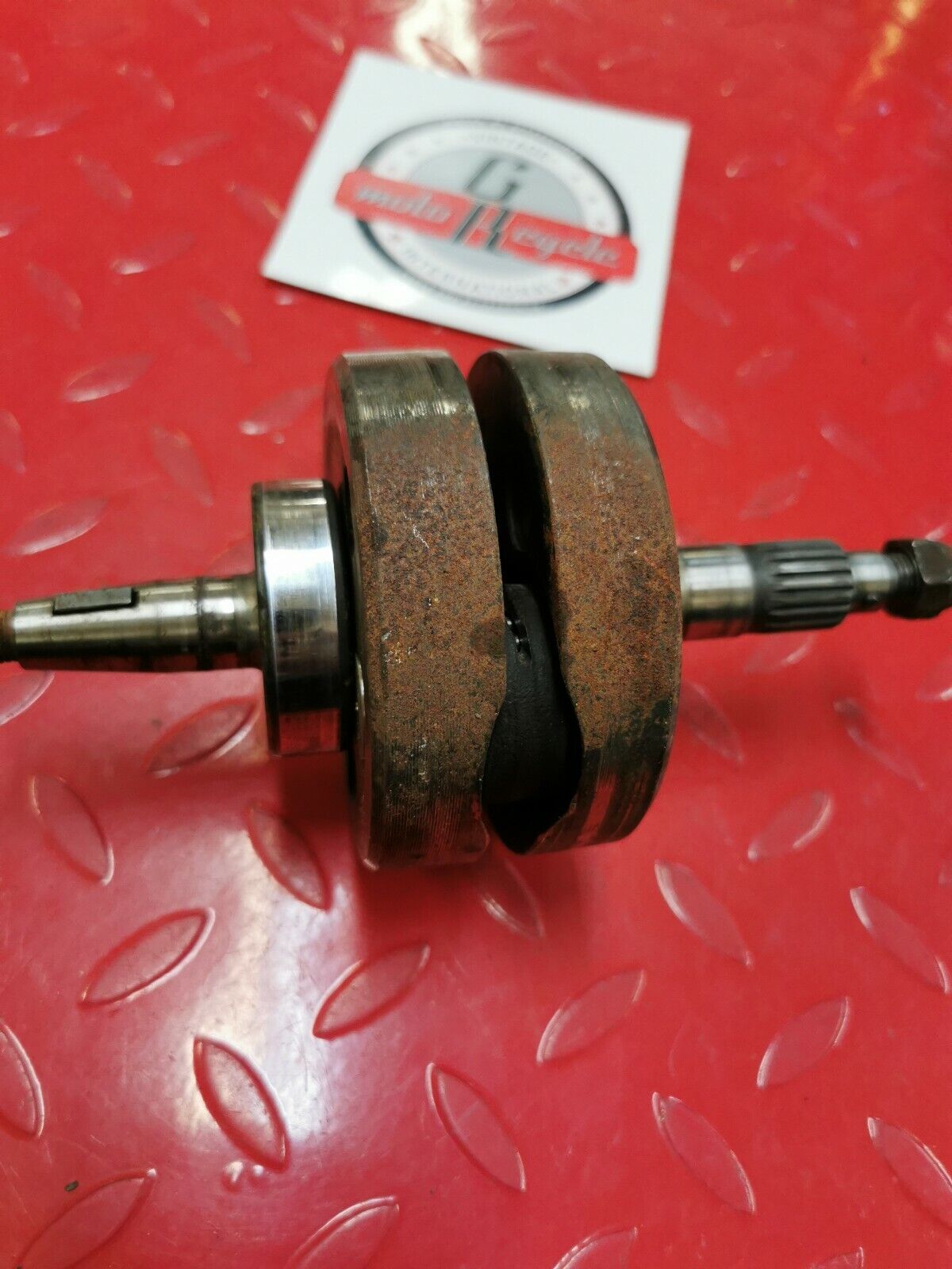 Suzuki RM125 1982 crankshaft crank shaft