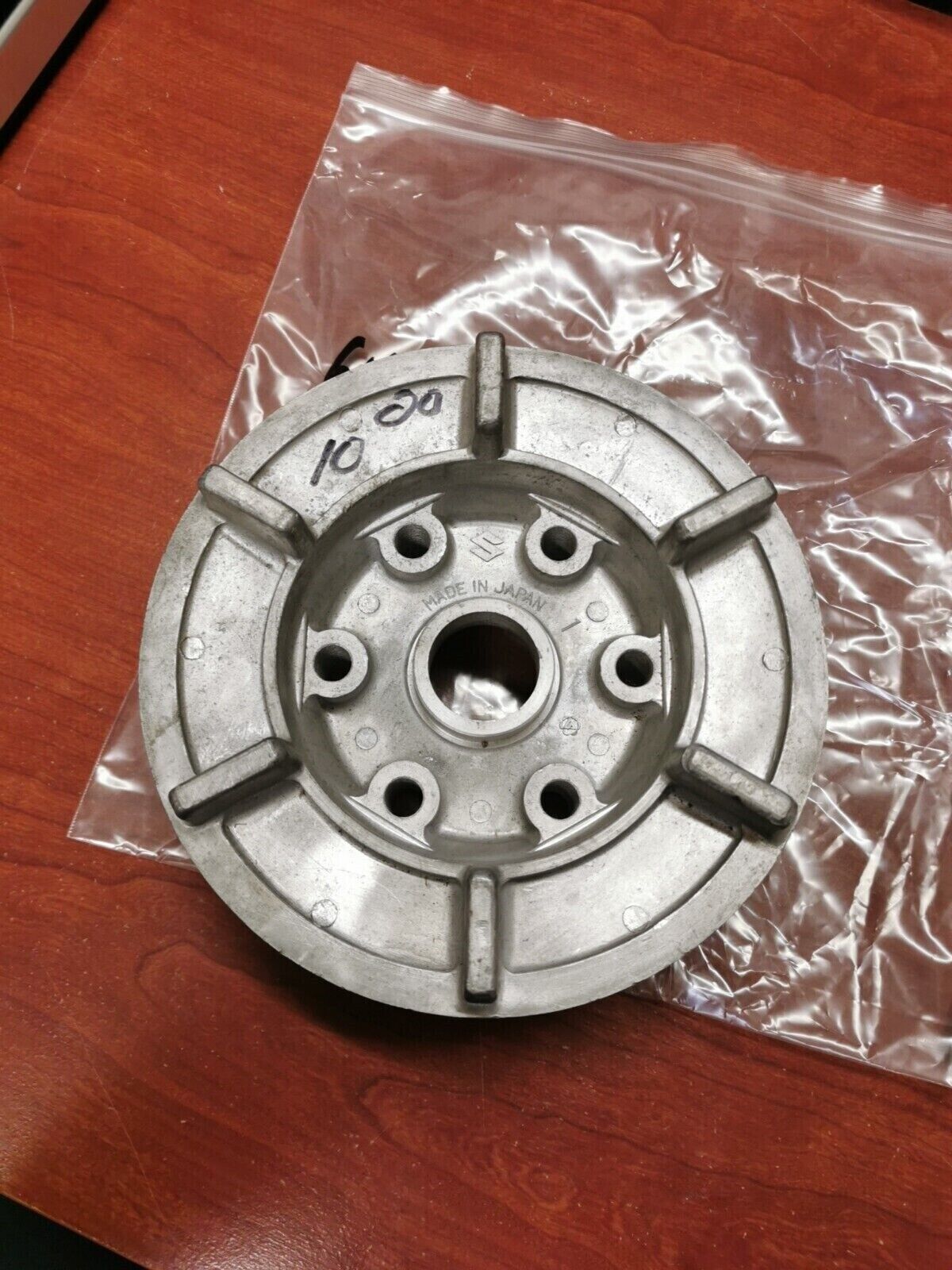 NOS SUZUKI GT250 T500 T3501 T3502 T250 T350R REAR SPROCKET DRUM 64611-11000 S30