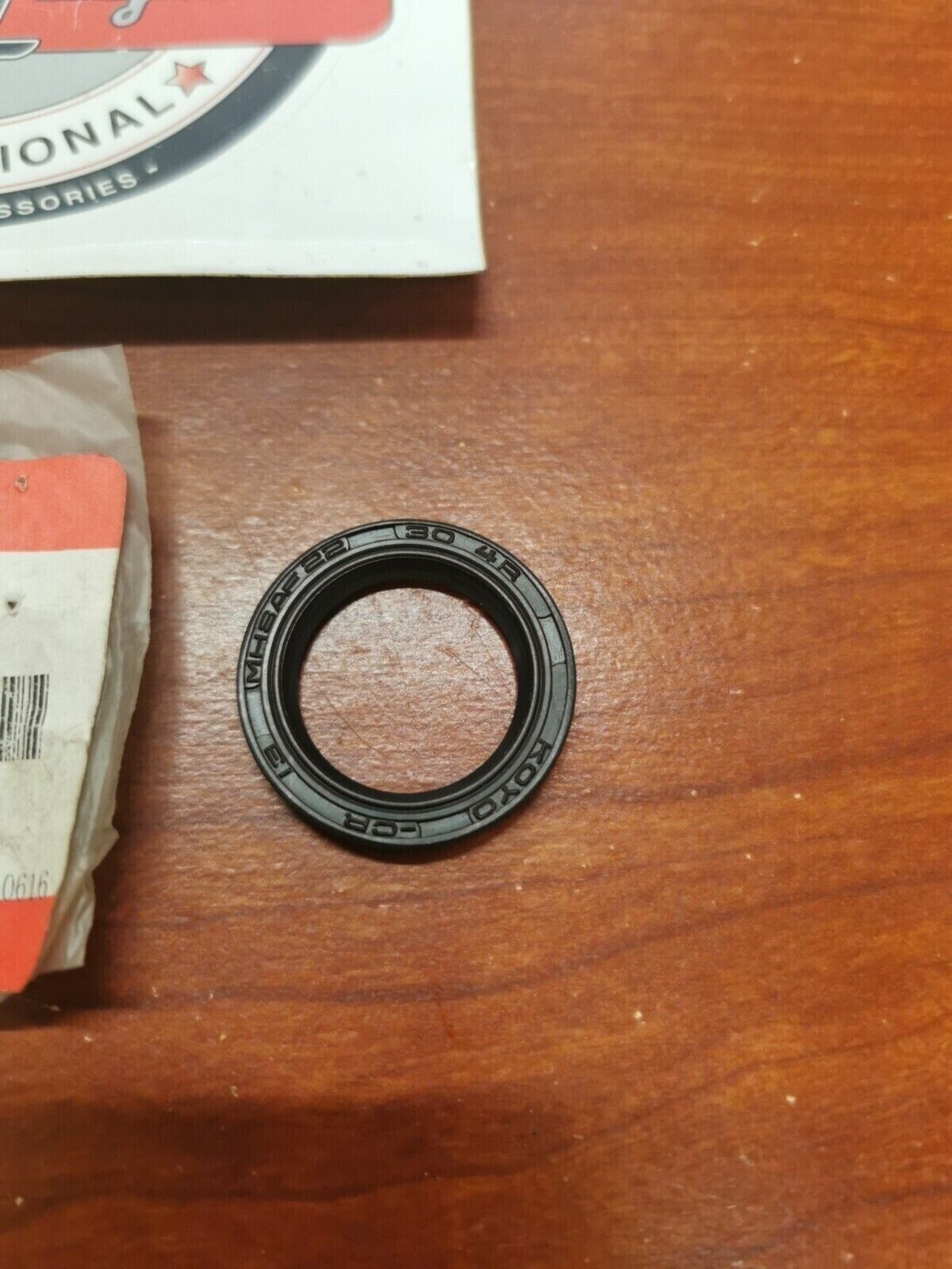 NEW NOS Suzuki LT80S OIL SEAL 22X30X4 09283-22018 S19