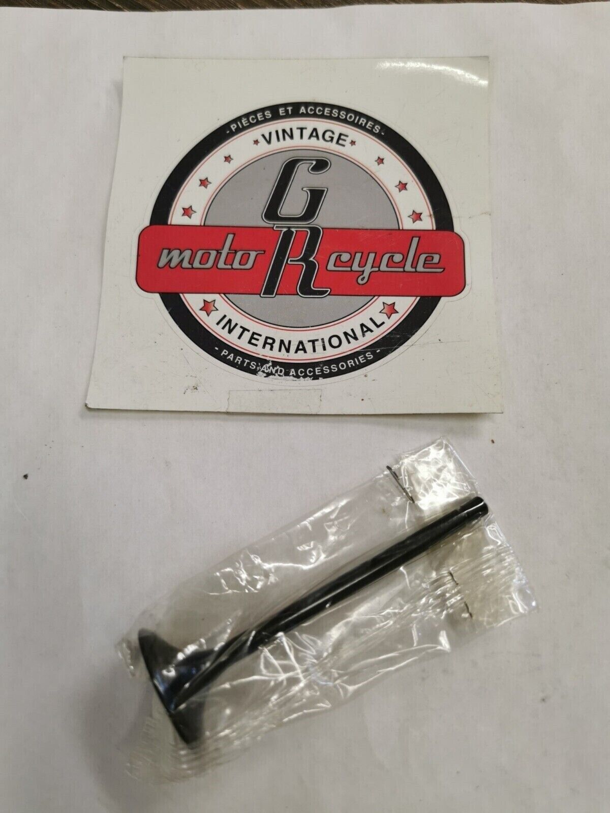NOS ATC185 ATC200 1981 - 1987 XR200 1983 - 2002 INTAKE VALVE 31MM 30-30121 J31