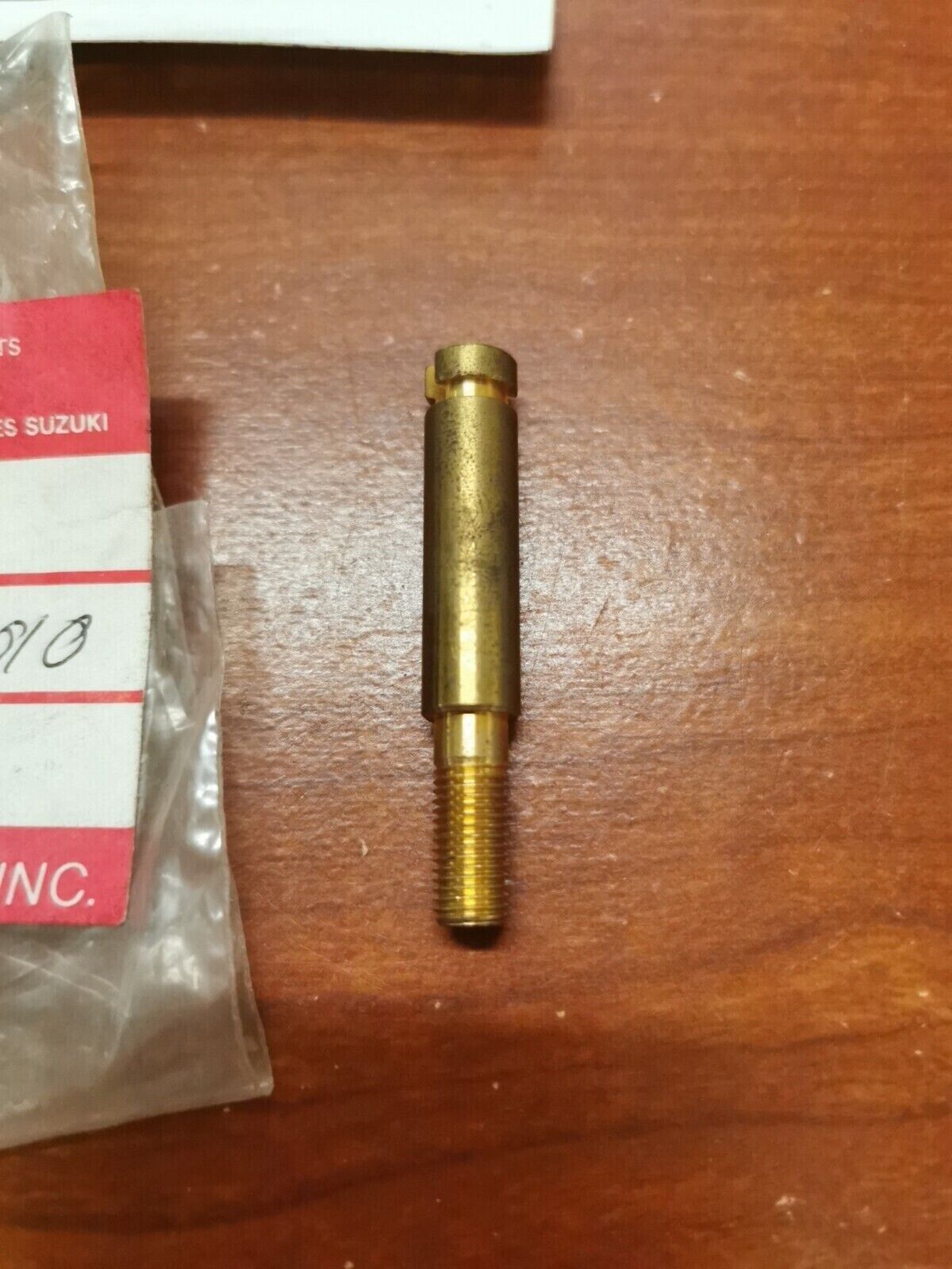 NOS Suzuki TC100 TS50 F50 AC100 A100 TS100 THROTTLE STOP SCREW 13267-05010 S17
