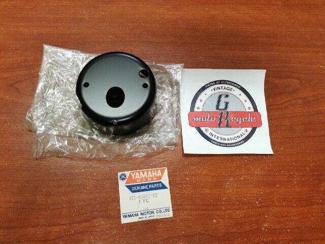 NOS Yamaha 1975 XS500 XS650 SPEEDOMETER COVER 371-83507-72-00 Y115