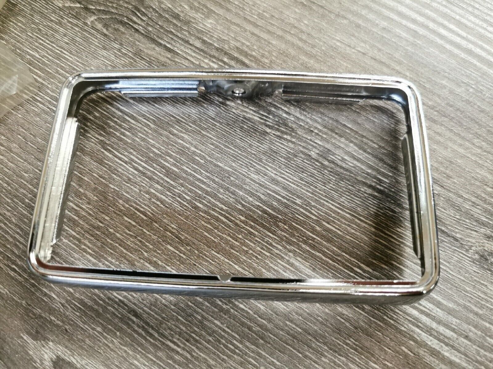 NOS YAMAHA  XJ750 1981 1982  RIM  FOG LIGHT  5G2-85457-00  Y53
