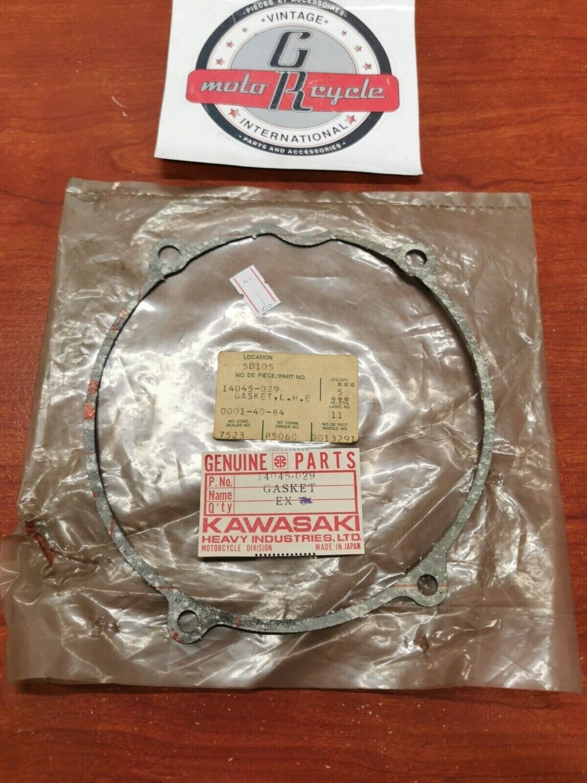 NOS Kawasaki 1977 - 1979 KZ650 LEFT ENGINE COVER GASKET 14045-029 K36