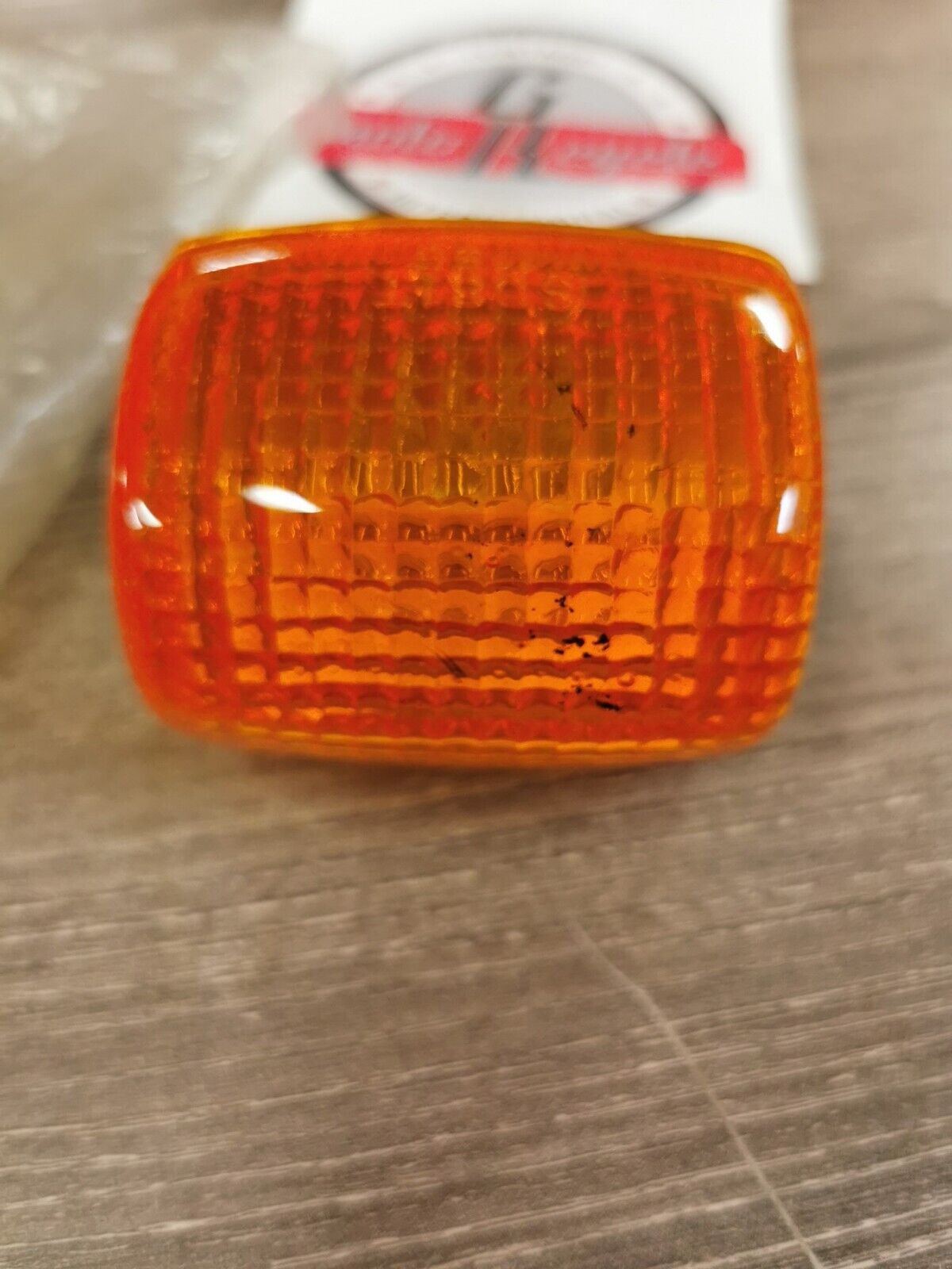 NOS KAWASAKI ER500 EX250 EX500 ZG1000 ZR750 TURN SIGNAL LENS 23048-1054 J36