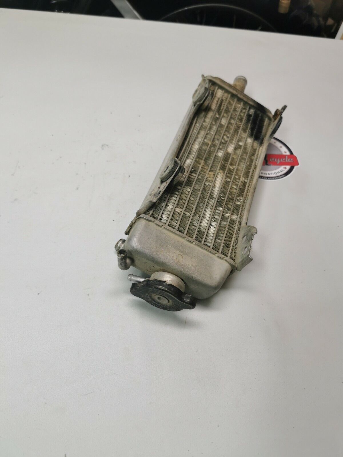 Suzuki RM125 1997 right side radiator 1996