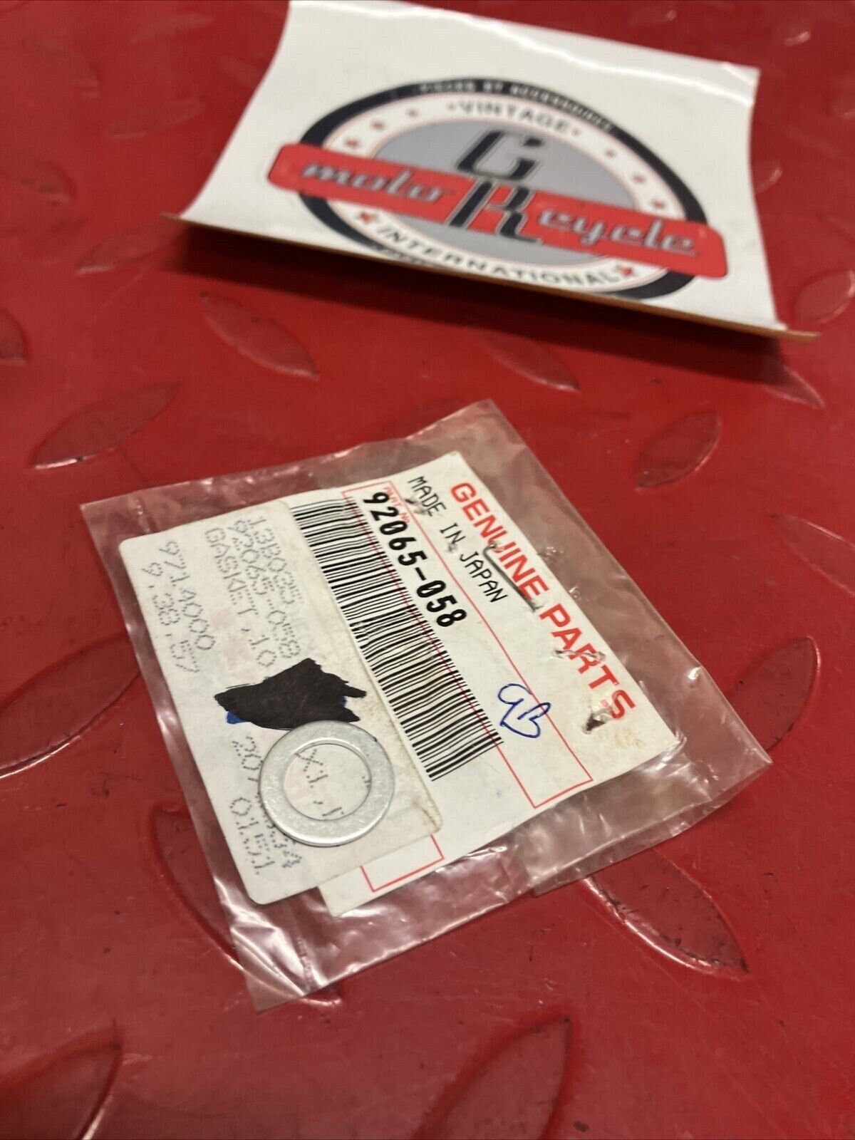 NOS KAWASAKI GASKET 10.5X16X1 92065-058 K14