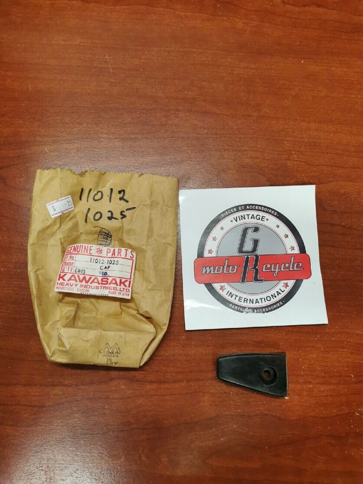 NOS Kawasaki 1978 1980 KZ1000 Z1R LEFT CAP L.H. 11012-1025 K23