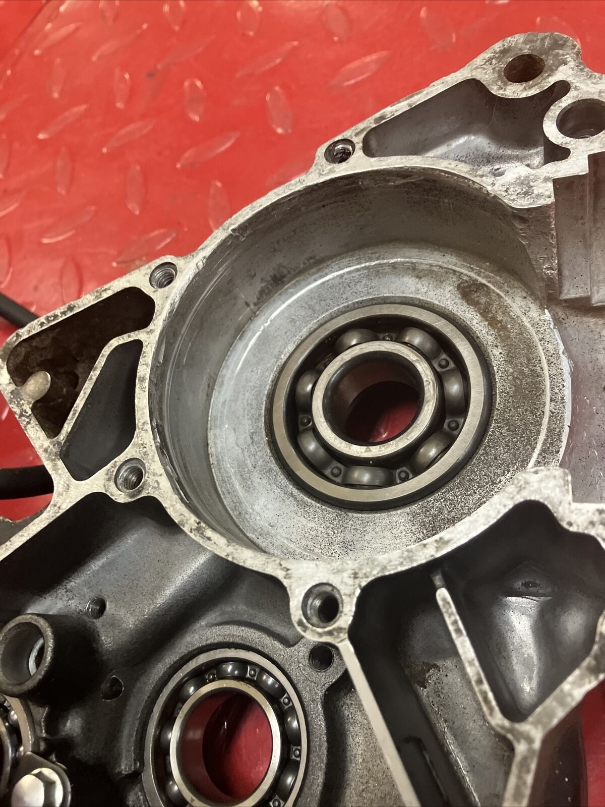 Honda CR125R 1984 crankcase crank case left right 111A0-KA3-740 2