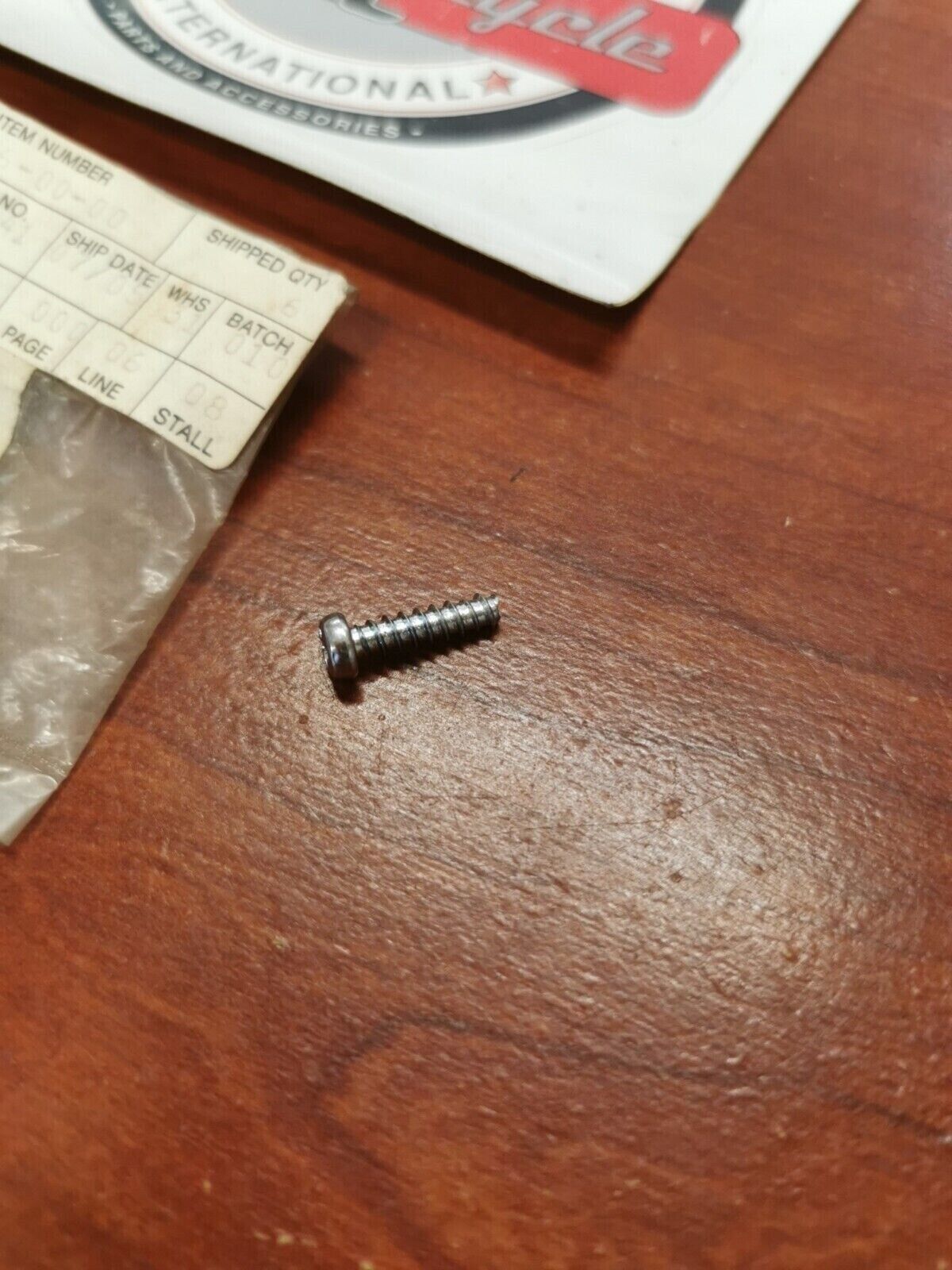 NOS YAMAHA FJ1200 XJ550 XV750 XJ750 XV920 TAPPING SCREW 4H7-83616-00-00 Y72