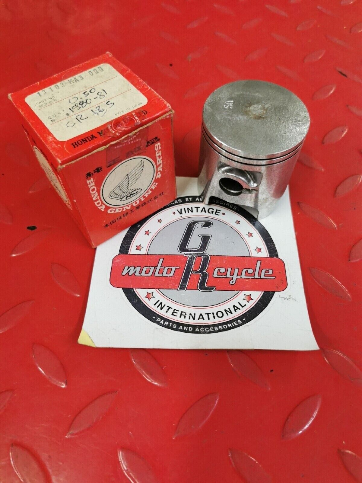 NOS HONDA CR125 1980 1981 PISTON 0.50 13103-KA3-000 H38