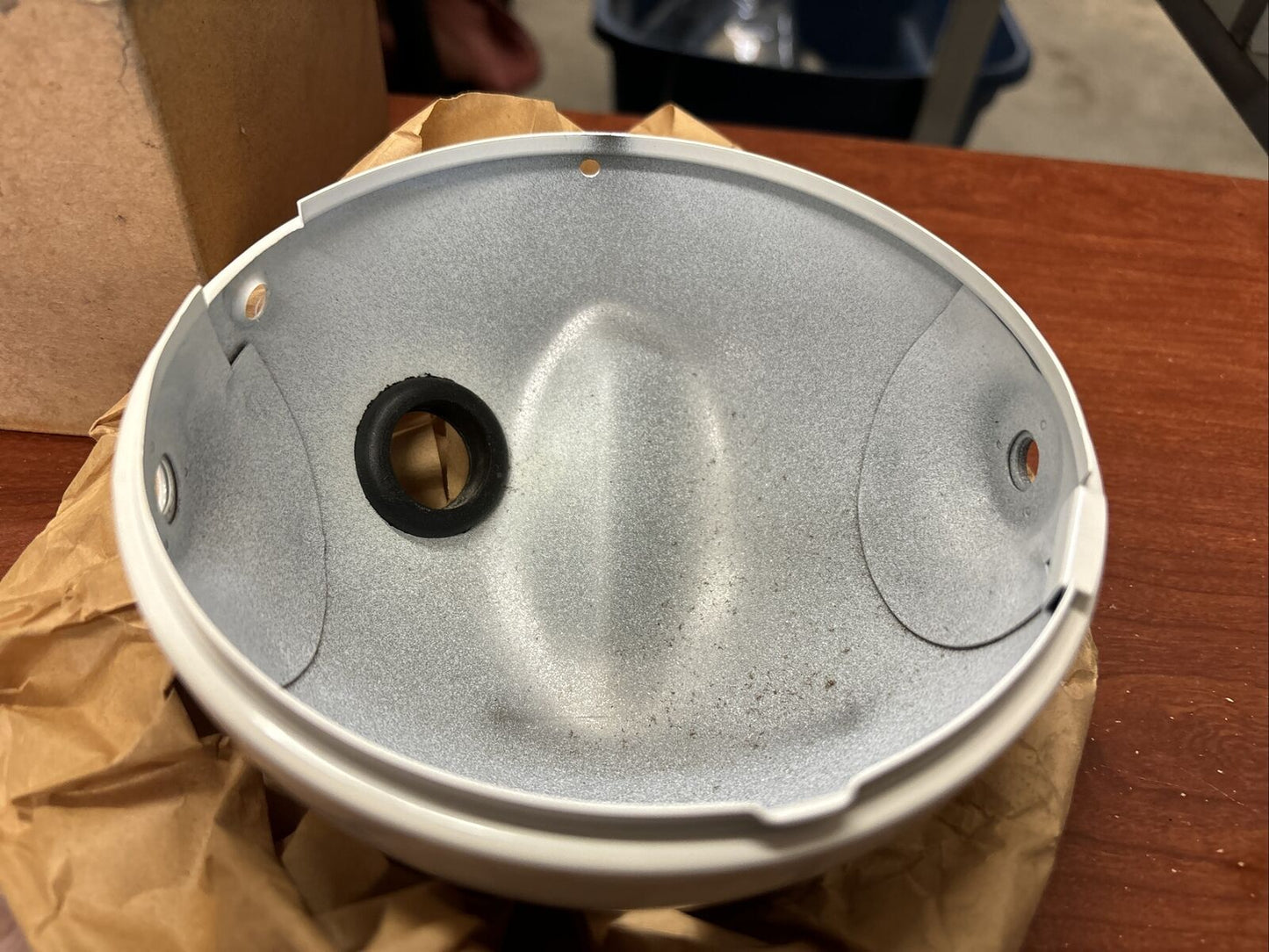 NOS Yamaha HEAD LAMP BODY 434-84130-60-36 SUB 434-84130-61-36 539-84130-00- Y171