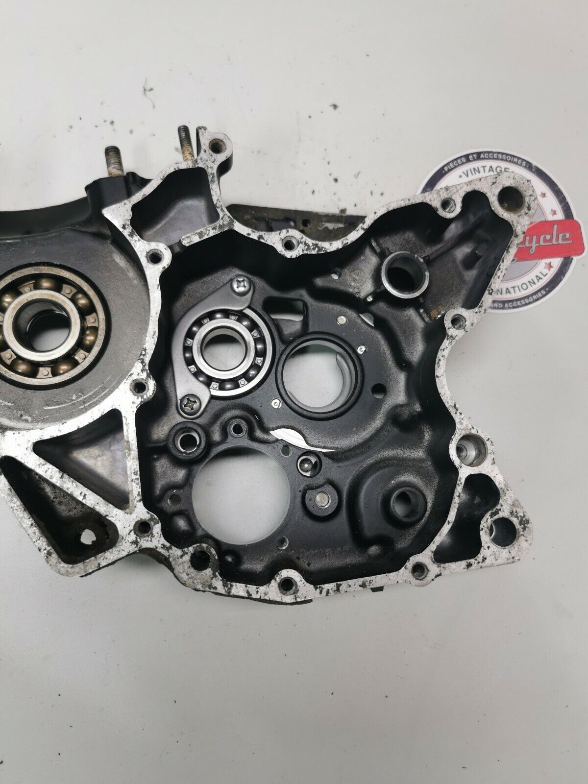 Suzuki PE175 1982 right left crankcase crank case 1983 1984