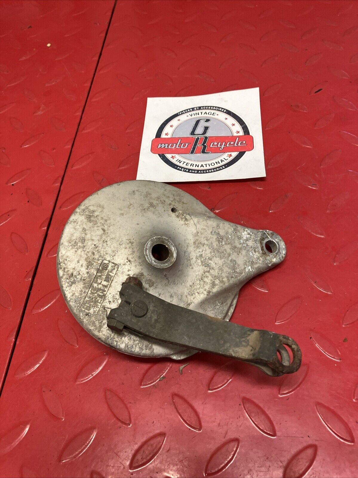 Suzuki RV90 1975 rear brake panel plate drum