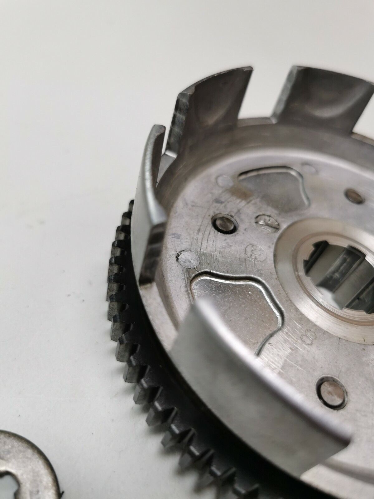 Honda XR80R 1993 clutch basket hub pressure plate 22100-149-000 22121-115-010