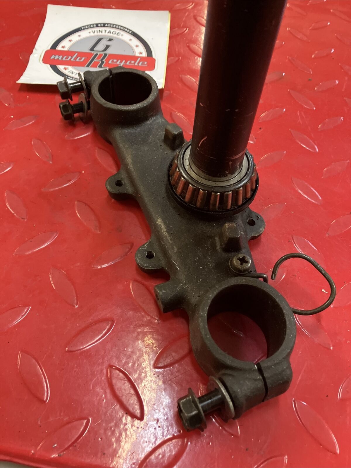 Yamaha DT200 1984 triple clamp tree steering stem crown top bridge