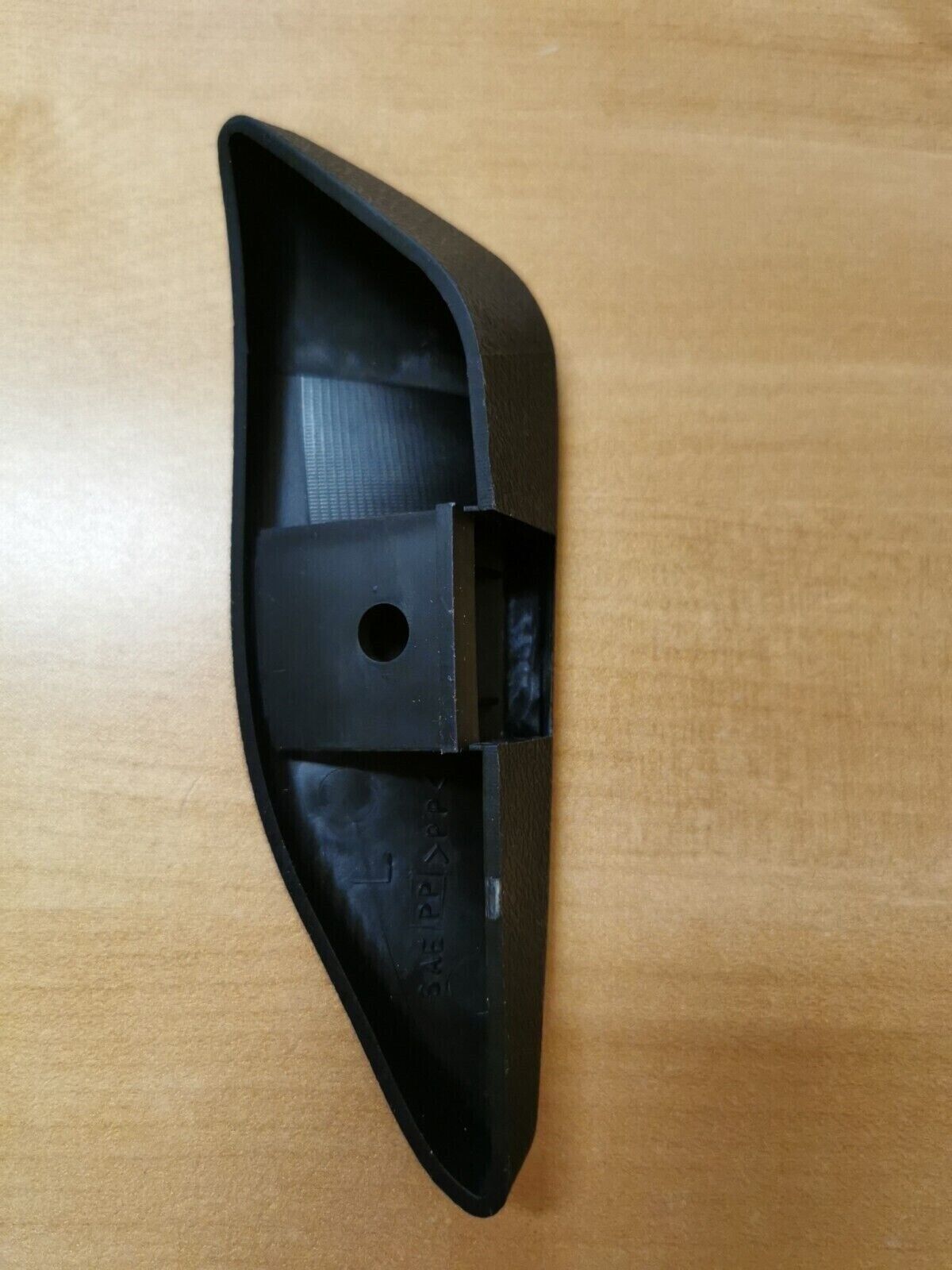 NOS SUZUKI GSX1300 FUEL TANK CUSHION 44543-24F00 S6