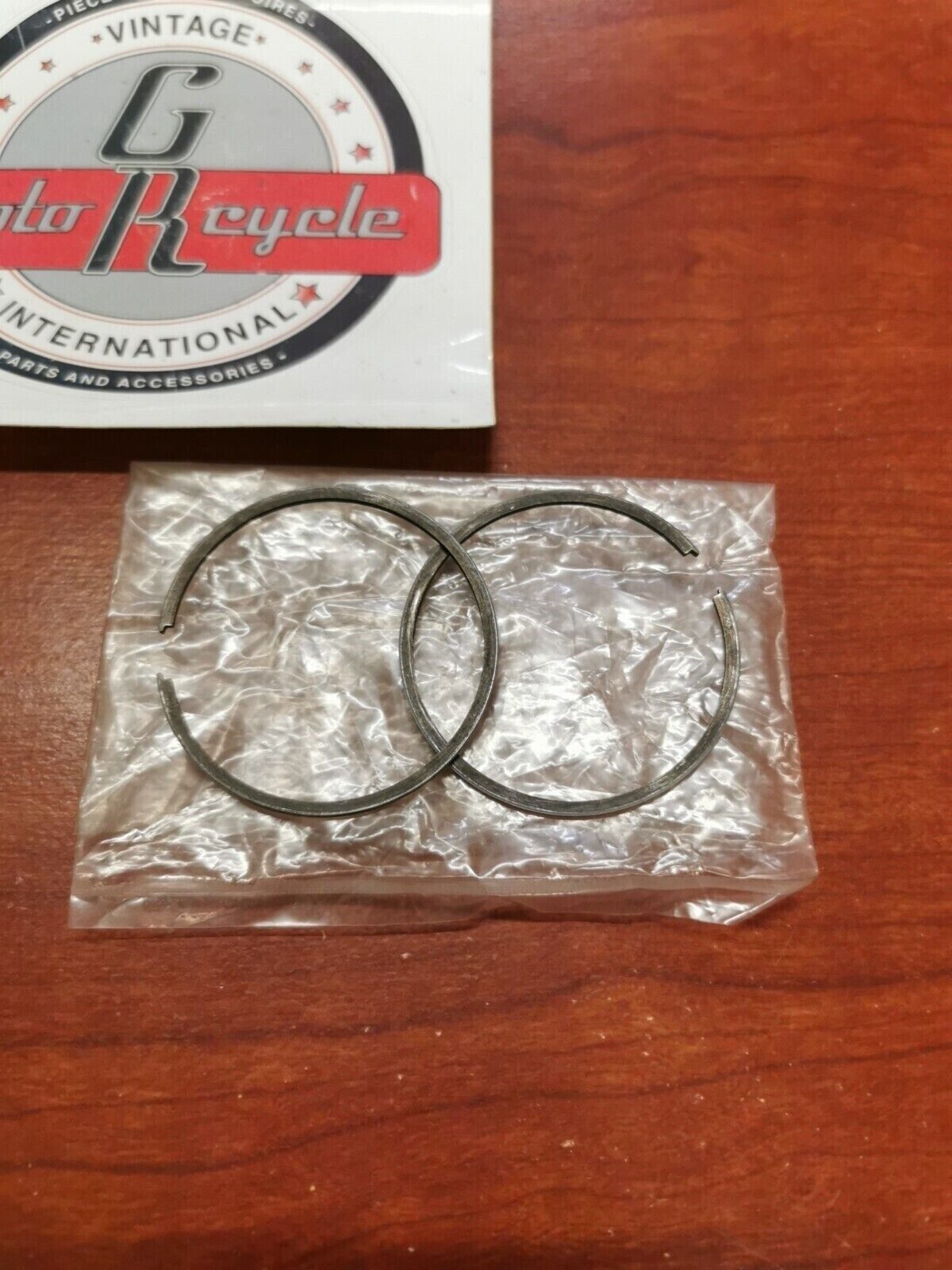 NOS Suzuki TM75 TS75 PISTON RING SET (OS:0.25) 12140-26100-025 S20