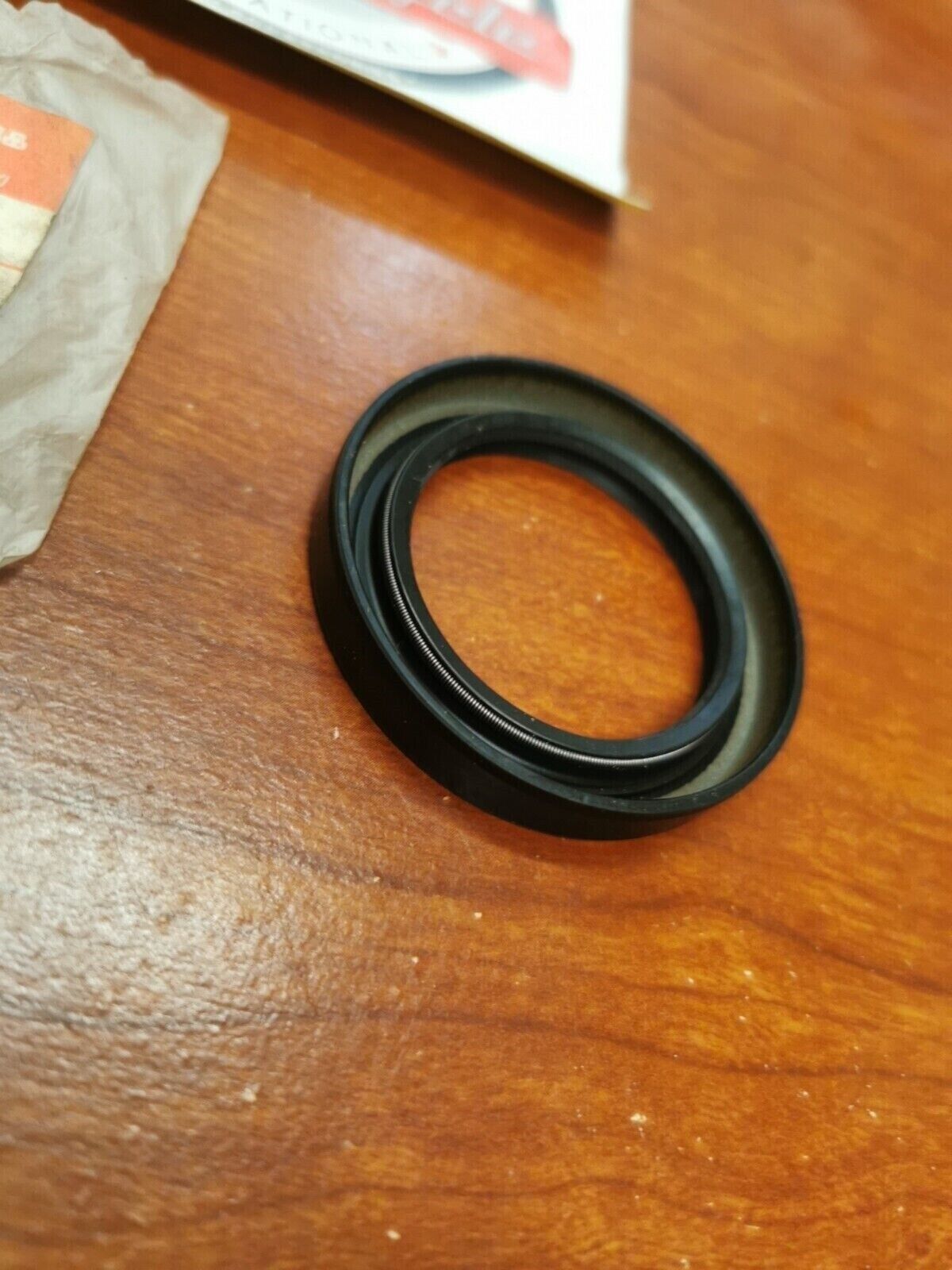 NOS Suzuki VL800 VS800 VZ800 VX800 OIL SEAL (38X54X8.5) 09283-38016 S20