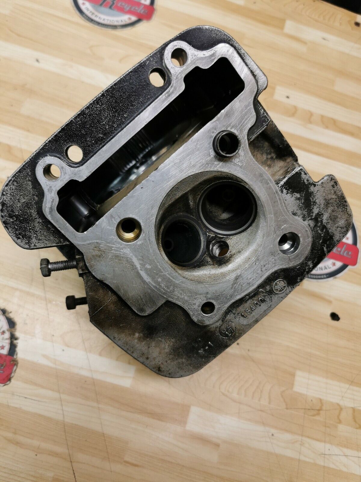 Yamaha XT200 1982 cylinder jug barrel head 1983