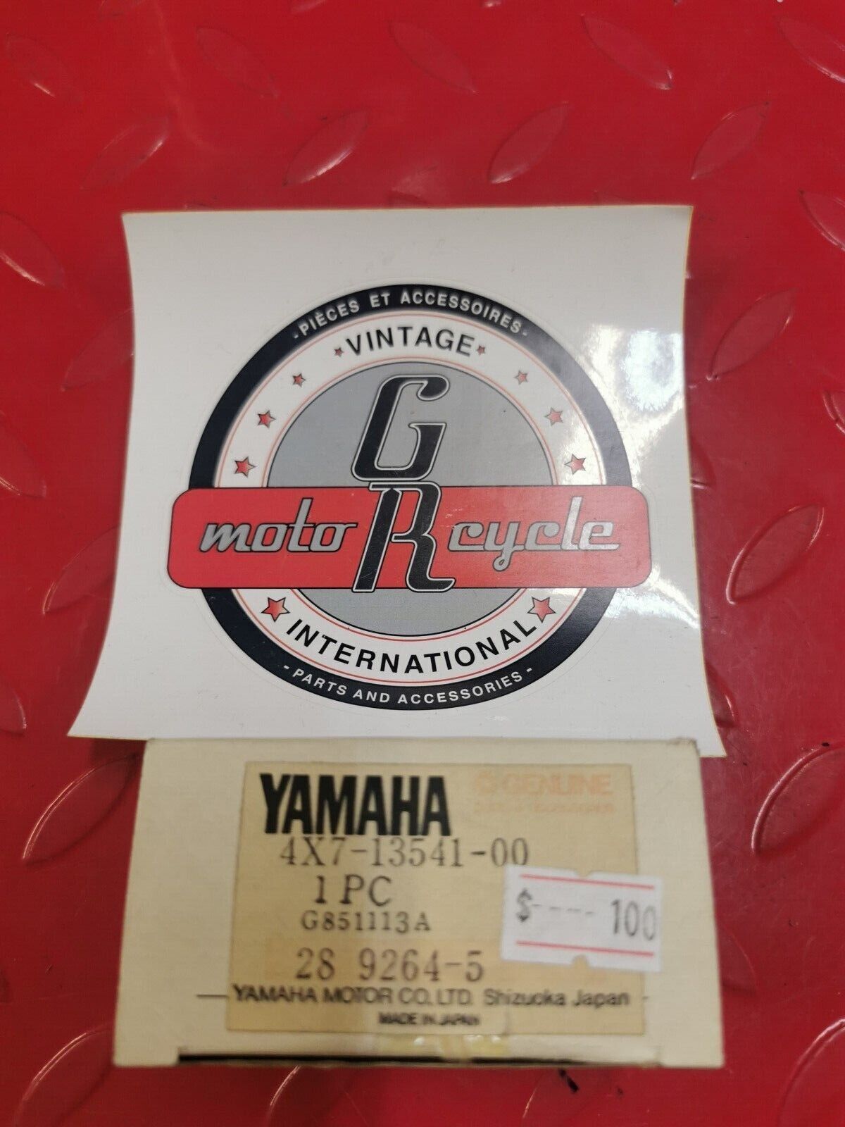 NOS Yamaha XV700 XV920 XV1000 VIRAGO VALVE MIX CONTROL 4X7-13541-00-00 Y17
