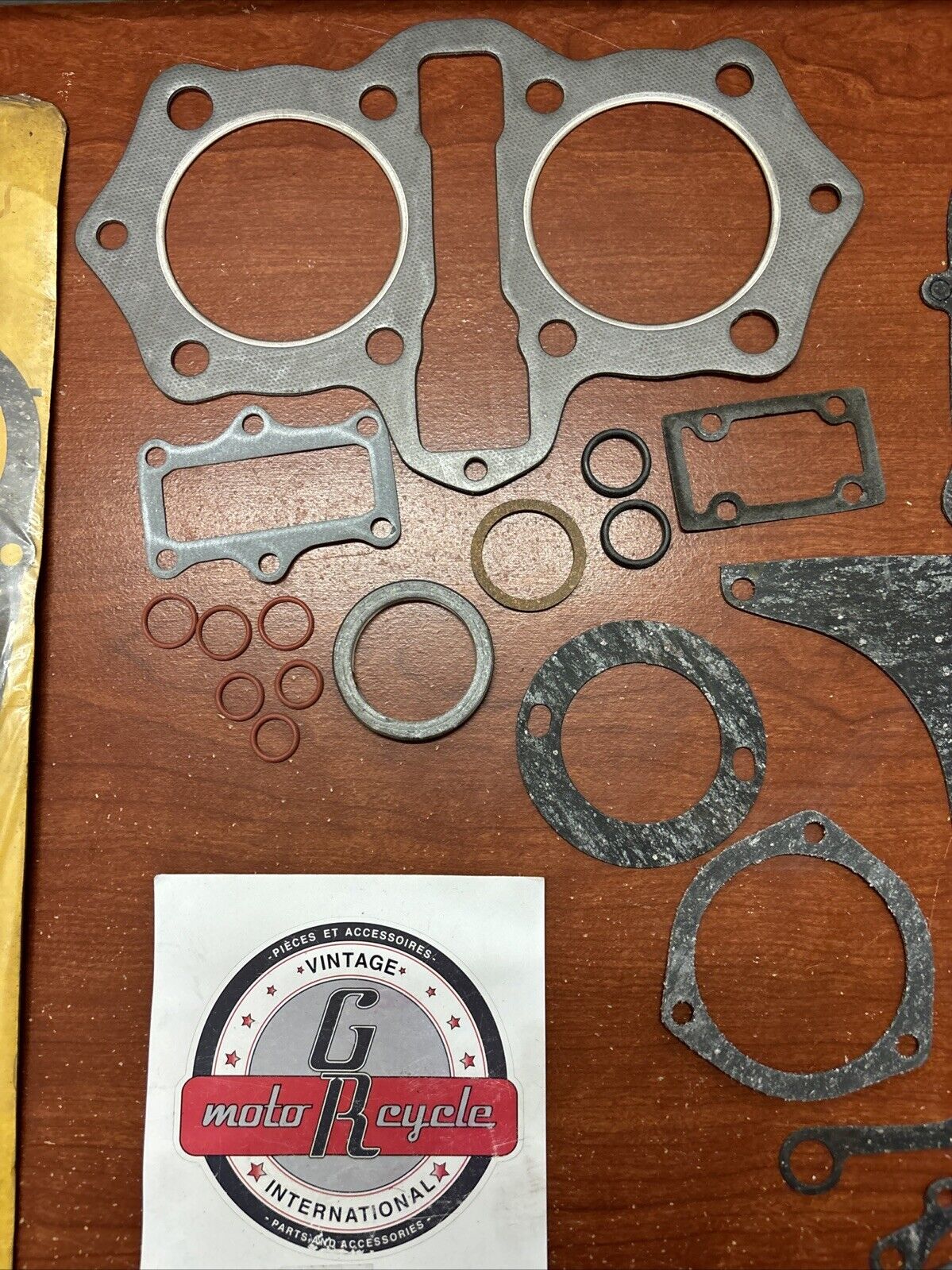 NOS N.P XS1 XS2 GASKET KIT INCOMPLETE J63
