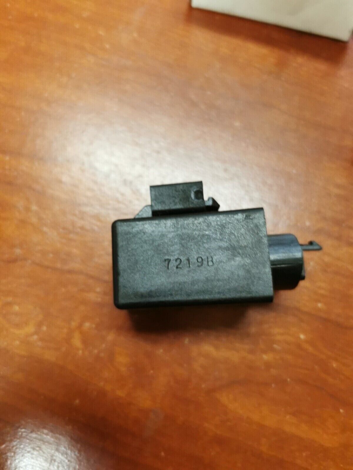 NEW NOS SUZUKI 1997 - 2004 VZ800 CONTROL UNIT 31890-48E00 S30