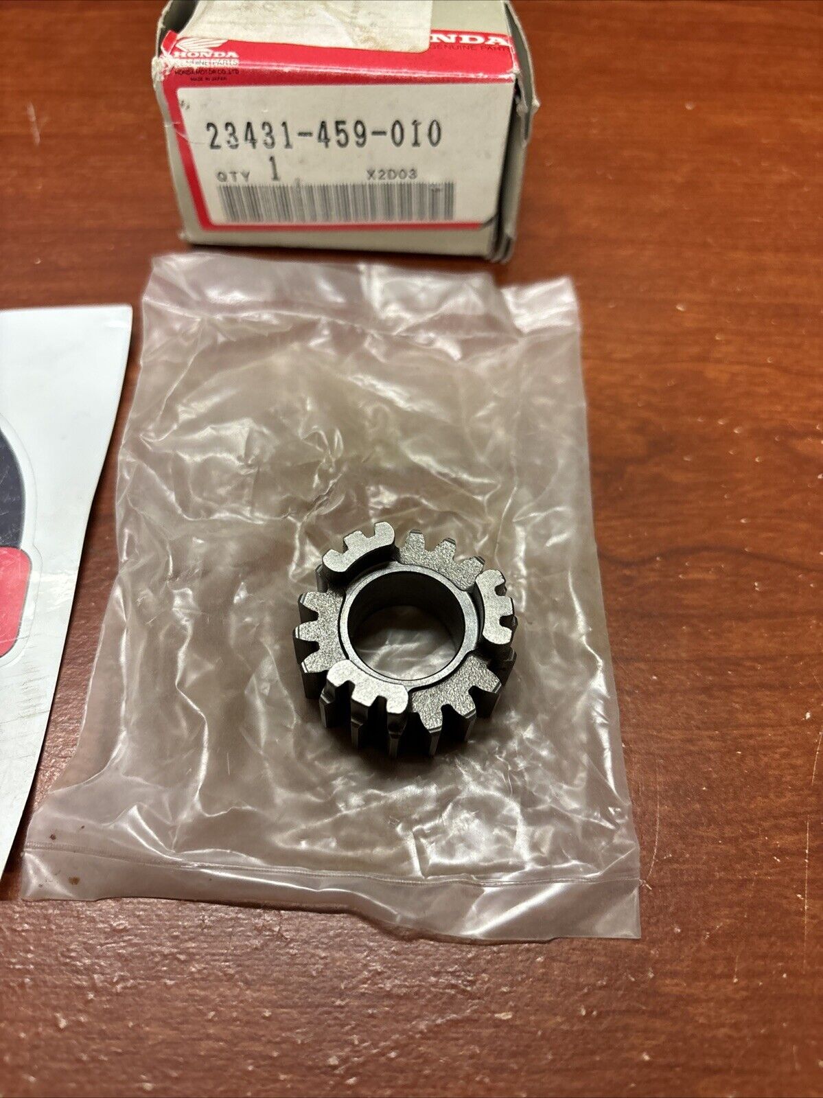 NOS Honda ATC110 CT110 MAINSHAFT SECOND GEAR 18T 23431-459-010 H169
