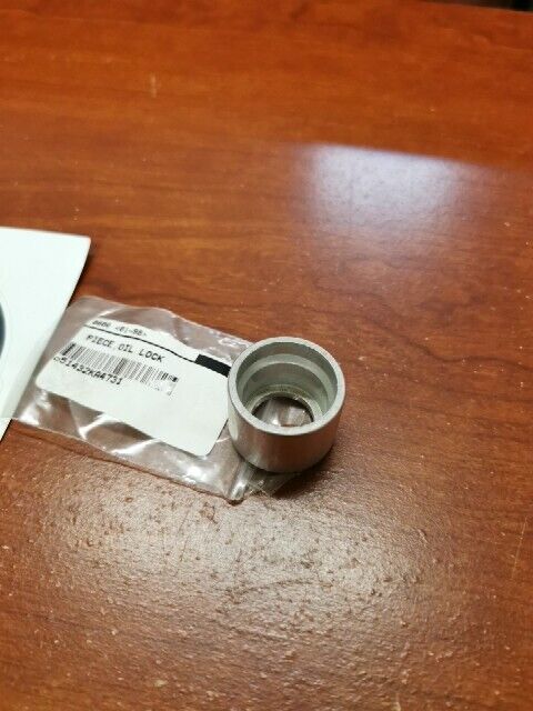 NOS Honda 1984 CR250R CR500R OIL LOCK PIECE 51432-KA4-731 H152