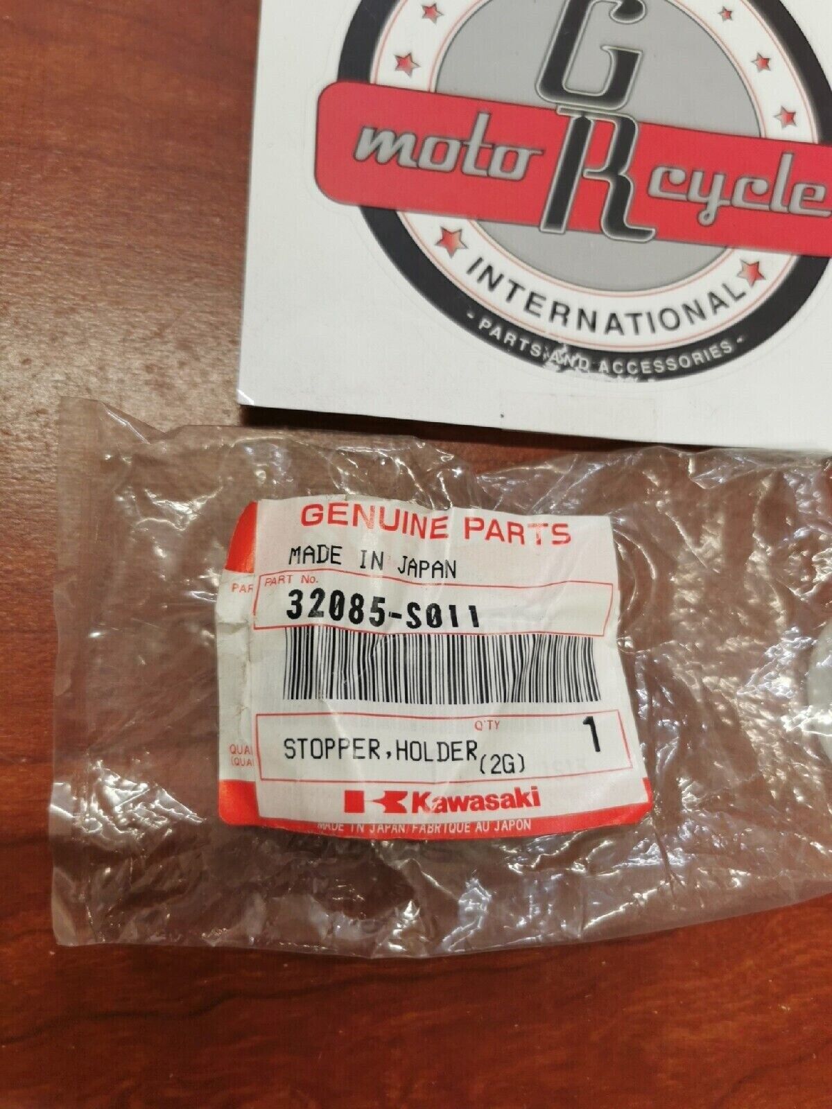 NOS Kawasaki 2003 - 2006 KSF400 HOLDER STOPPER 32085-S011 K27