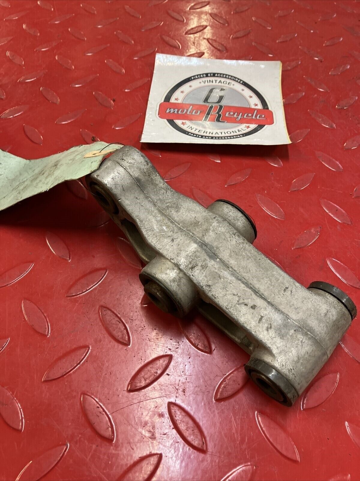 Kawasaki zx550 1984 1985 1986 uni track suspension linkage arm U1