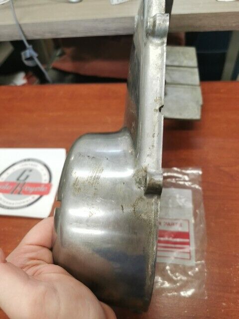 Yamaha LEFT CRANKCASE 256-15411-00 SUB 256-15411-01-00 256-15411-02-00 Y164