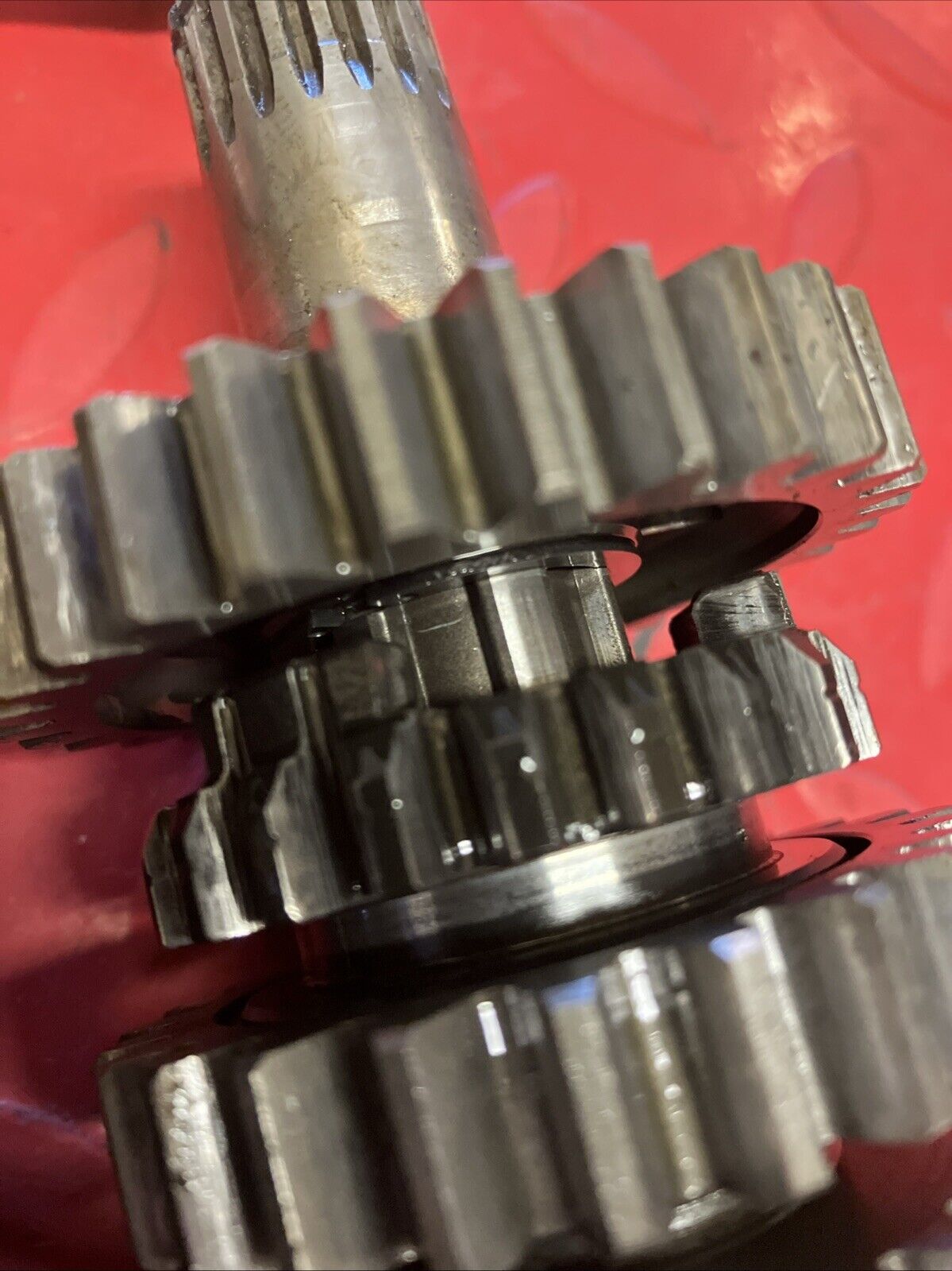 Suzuki RM125 1983 Transmission mainshaft countershaft gear shaft axle