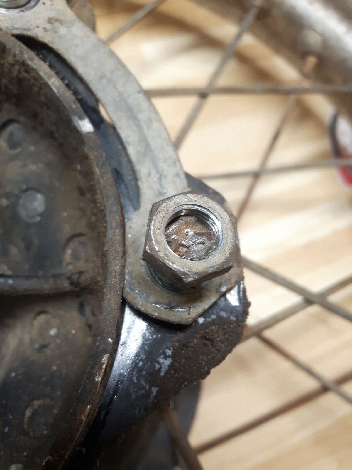 Yamaha DT250 1977 rear back wheel hub rim 1978 1979 1M1-25311-00-98